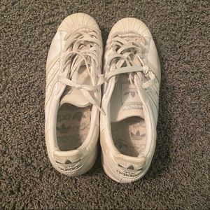 Vintage adidas superstar shoes